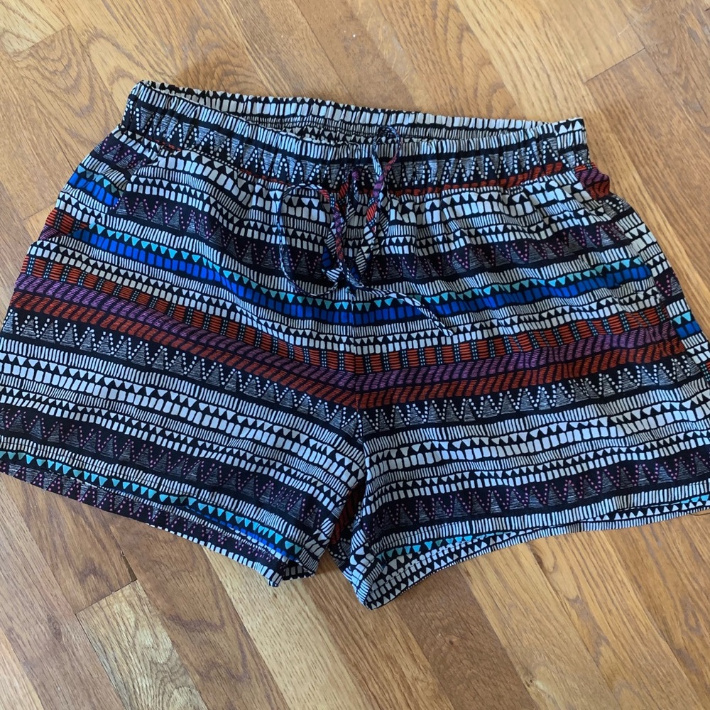 BeBop size Large shorts with drawstring
